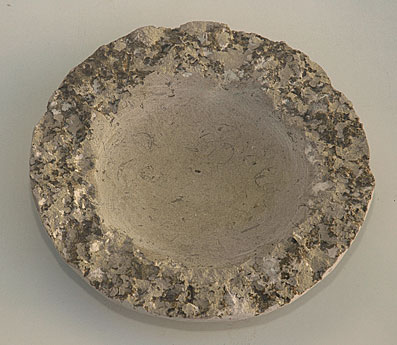 Plate with rough natural edge